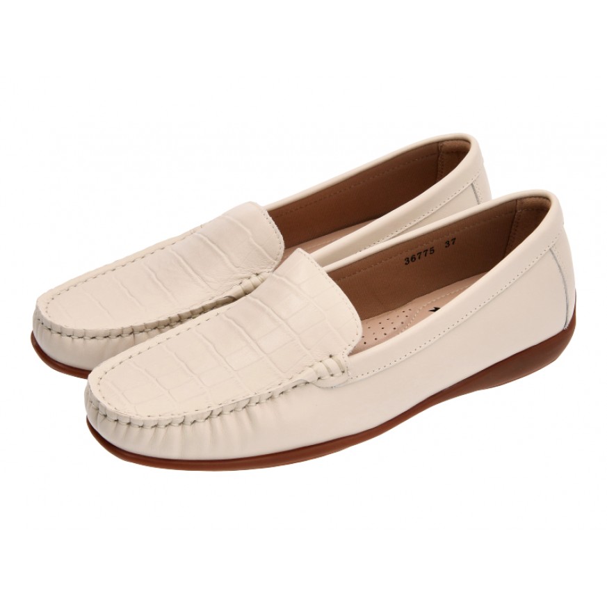 36775 Apache Ladies Leather Moccasins/Slip Ons (Croc)