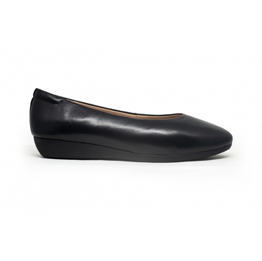 8602 Caratti Leather Pumps (with mini wedge)