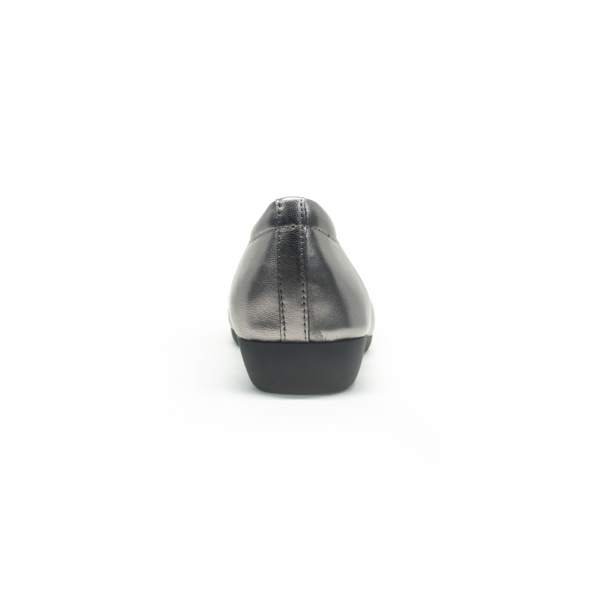 8602 Caratti Leather Pumps (with mini wedge)