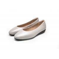 8602 Caratti Leather Pumps (with mini wedge)