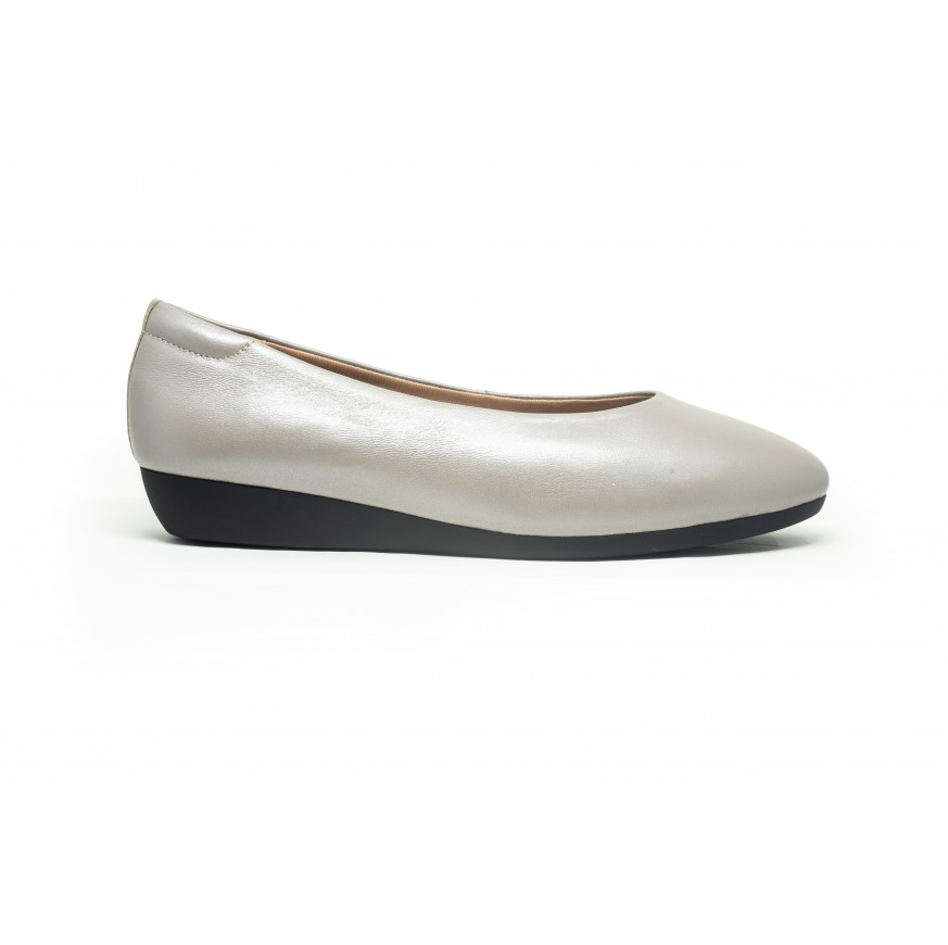 8602 Caratti Leather Pumps (with mini wedge)