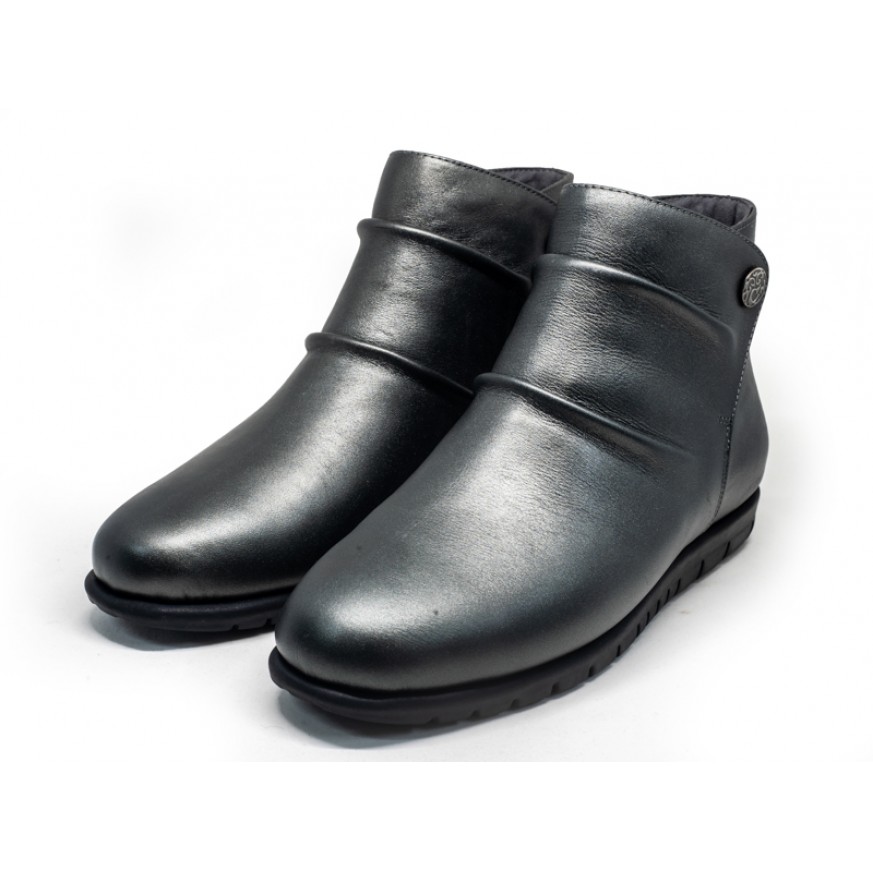 8841-201 Barani Leather Ankle Boots/Booties (Button Closure)